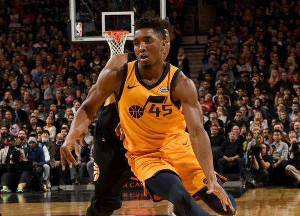 青少年游泳 青少年游泳