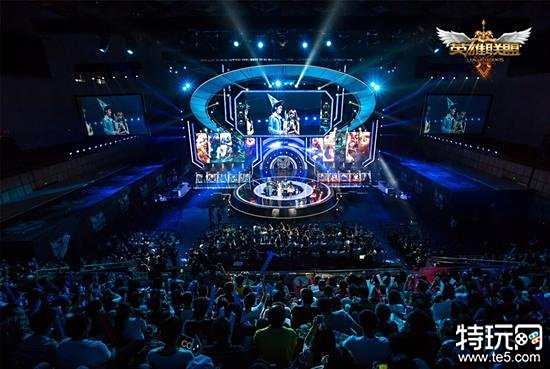 时刻的前场 时刻的前场