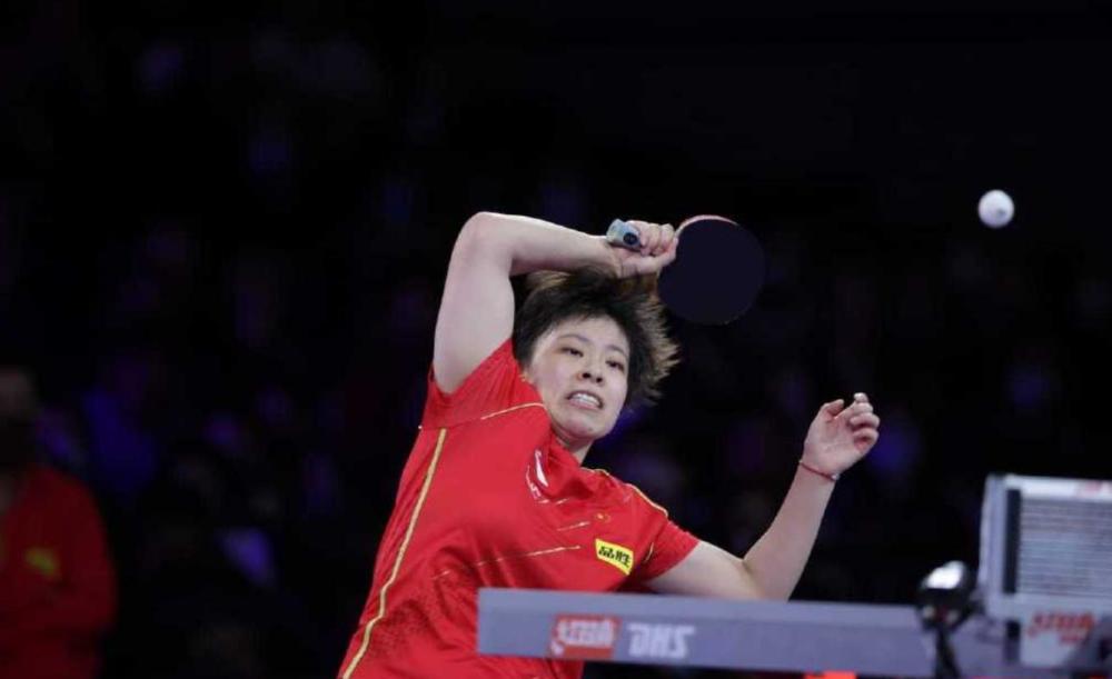 并利用他的 并利用他的