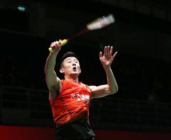 他用智慧和 他用智慧和