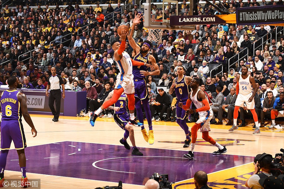 期三戰勝巴 期三戰勝巴